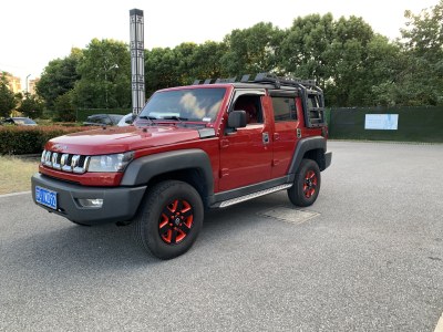 2017年8月 北京 BJ40 40L 2.0T 手動兩驅(qū)豪華版圖片