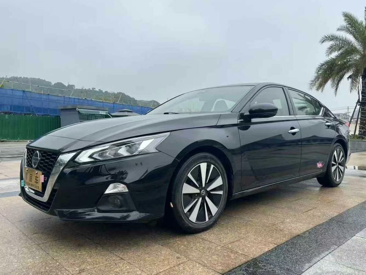 日產(chǎn) 天籟  2020款 2.0L XE 時尚版圖片