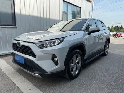 2020年10月 豐田 RAV4榮放 2.0L CVT四驅(qū)風(fēng)尚版圖片