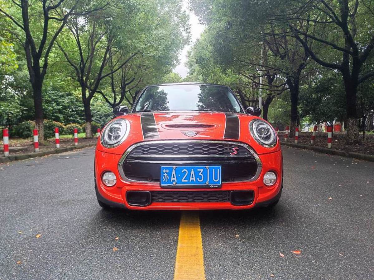 MINI MINI  2019款 2.0T COOPER S 經(jīng)典派圖片