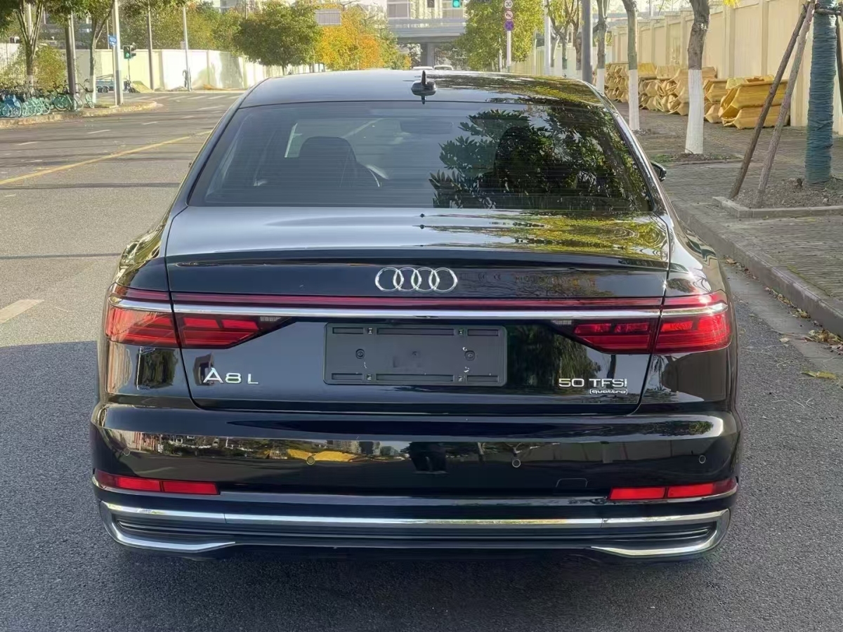 奧迪 奧迪A8  2023款 A8L 50 TFSI quattro 臻選型圖片