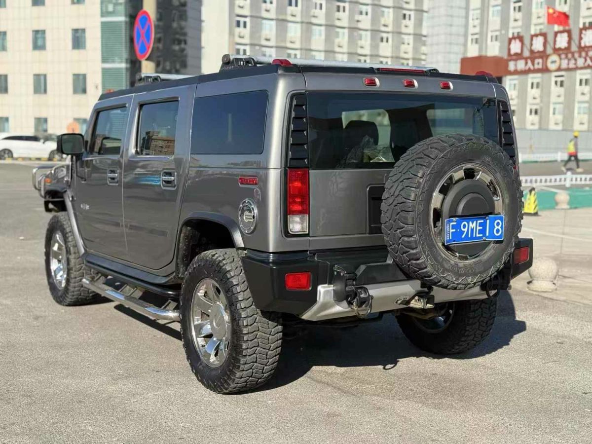 悍馬 H2  2010款 6.2L 加長(zhǎng)禮賓車5.98米圖片