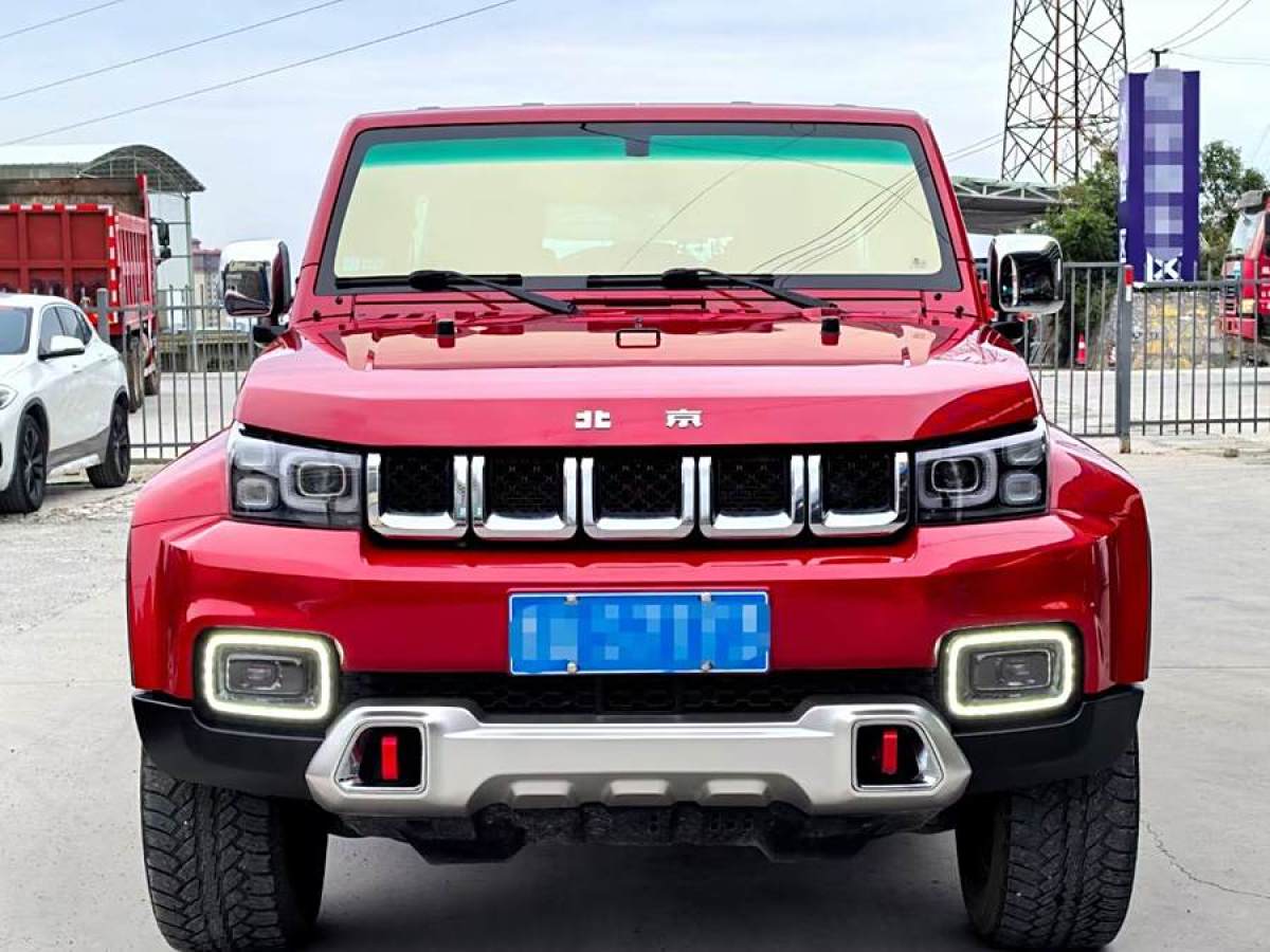 北京 BJ40  2018款 PLUS 2.3T 自動(dòng)四驅(qū)尊享版圖片