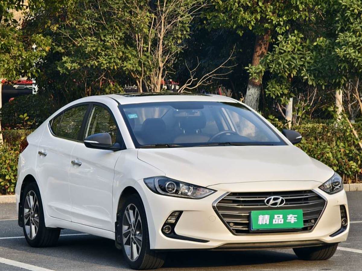 現(xiàn)代 領(lǐng)動  2016款 1.6L 自動智炫?豪華型圖片