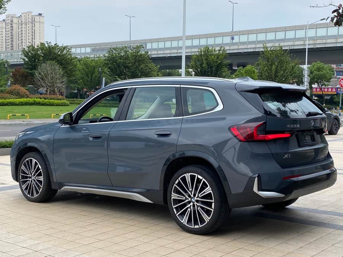 寶馬 寶馬X1  2023款 xDrive25Li X設(shè)計(jì)套裝圖片