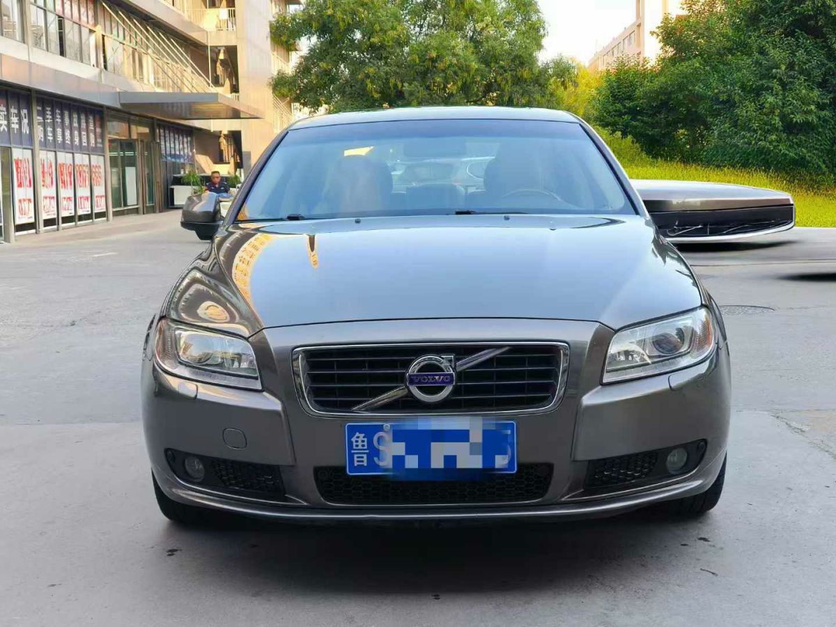 沃爾沃 S40  2011款 2.0L 自動智尊版圖片