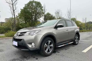 RAV4 豐田 榮放 2.0L CVT四驅(qū)新銳版