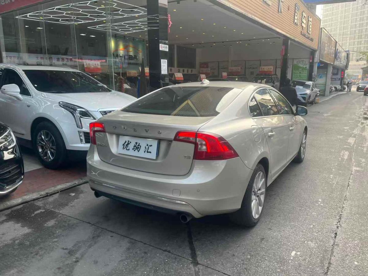 沃爾沃 S60  2017款 2.0T Polestar圖片