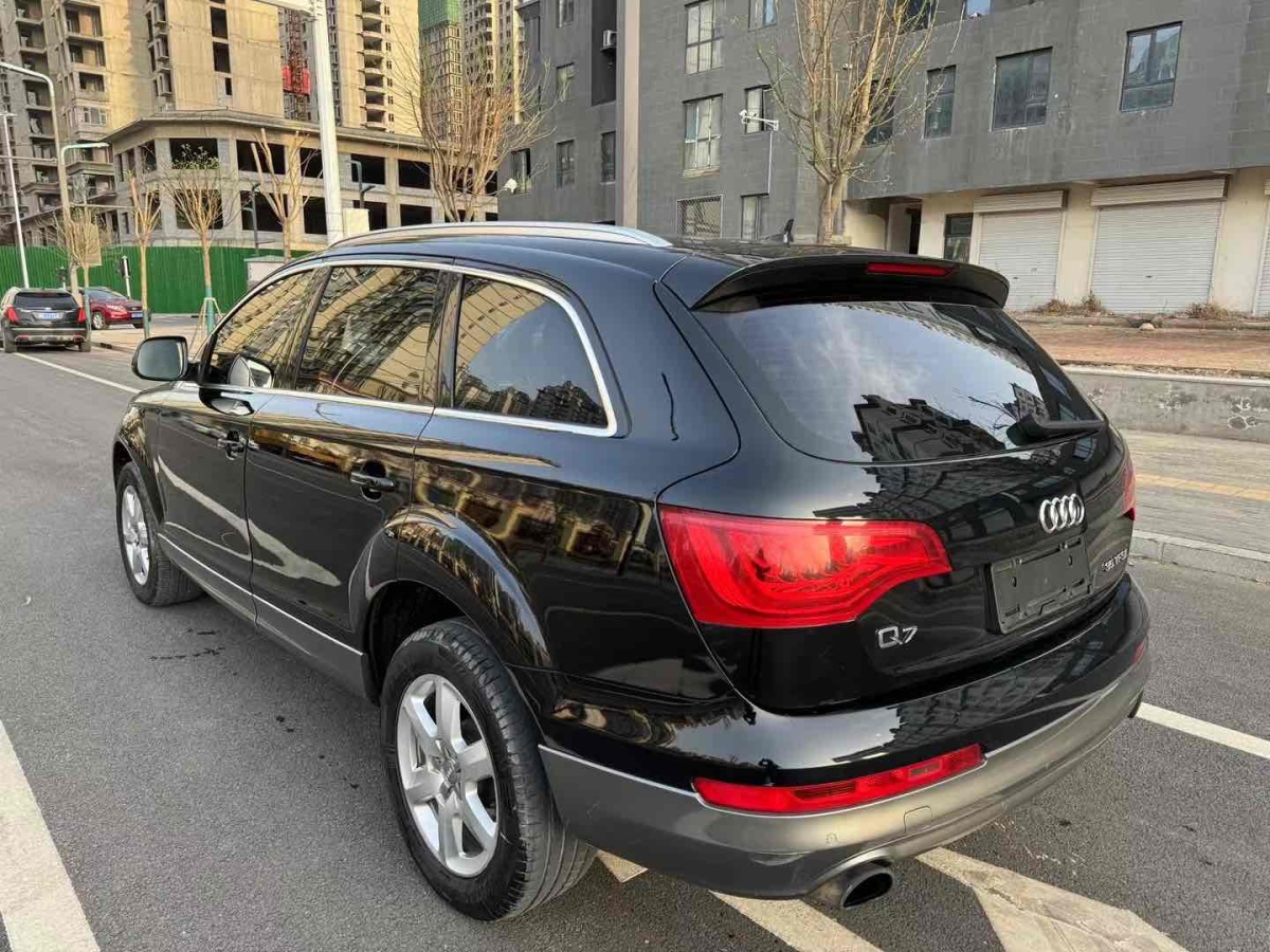 奧迪 奧迪Q7  2013款 35 TFSI 進取型圖片