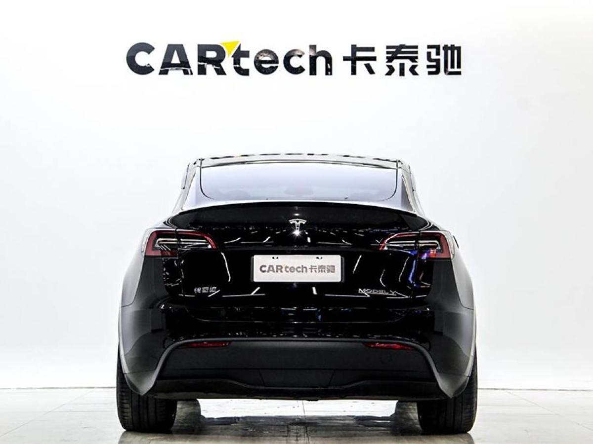 特斯拉 Model 3  2022款 Performance高性能全輪驅(qū)動(dòng)版圖片