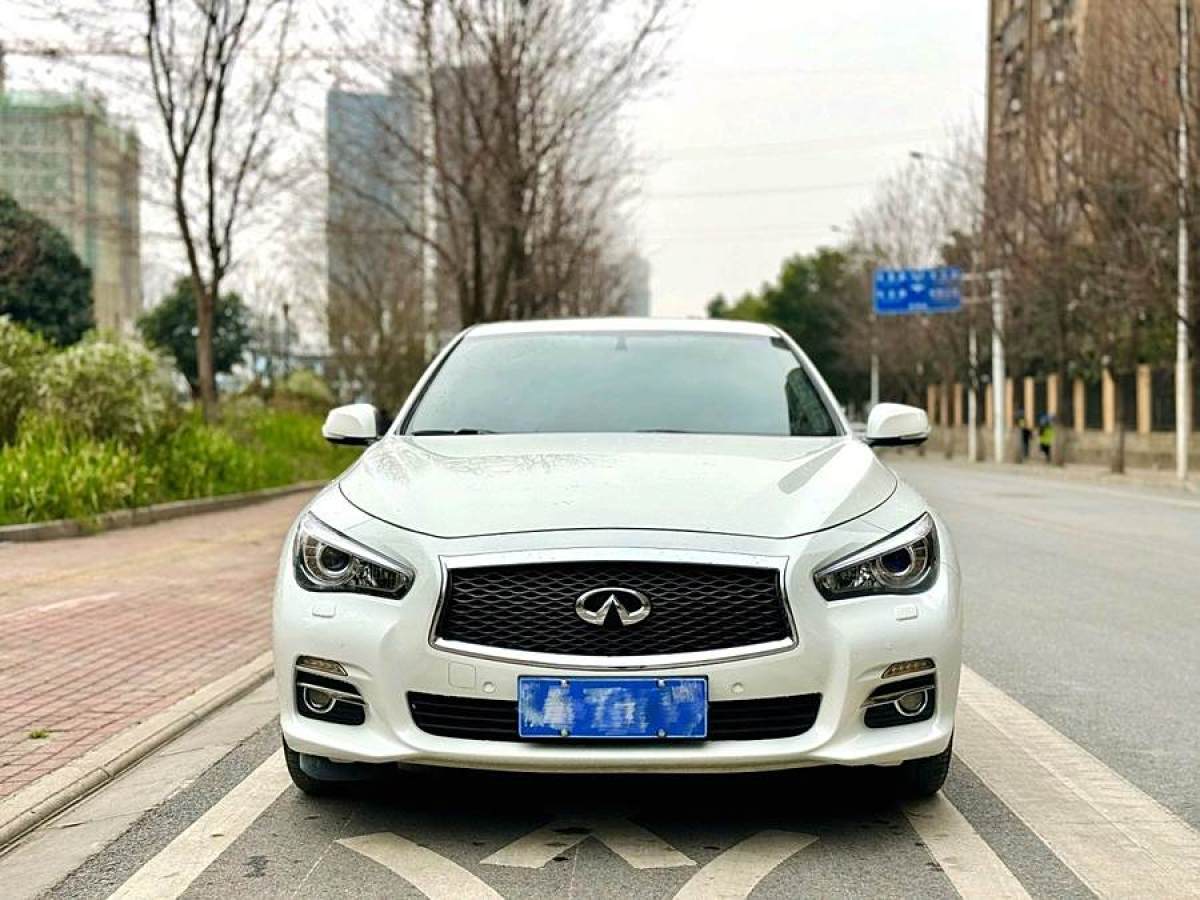 英菲尼迪 Q50L  2016款 2.0T 悅享版圖片