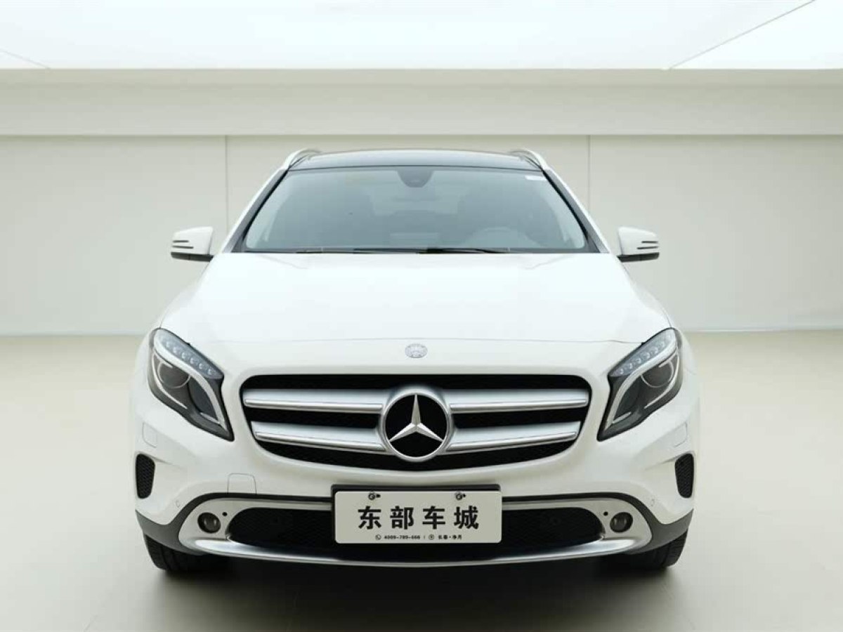 奔馳 奔馳GLA  2016款 GLA 220 4MATIC 時(shí)尚型圖片