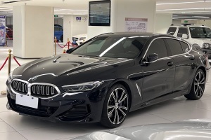 寶馬8系 寶馬 840i xDrive 四門(mén)轎跑車(chē) M運(yùn)動(dòng)套裝