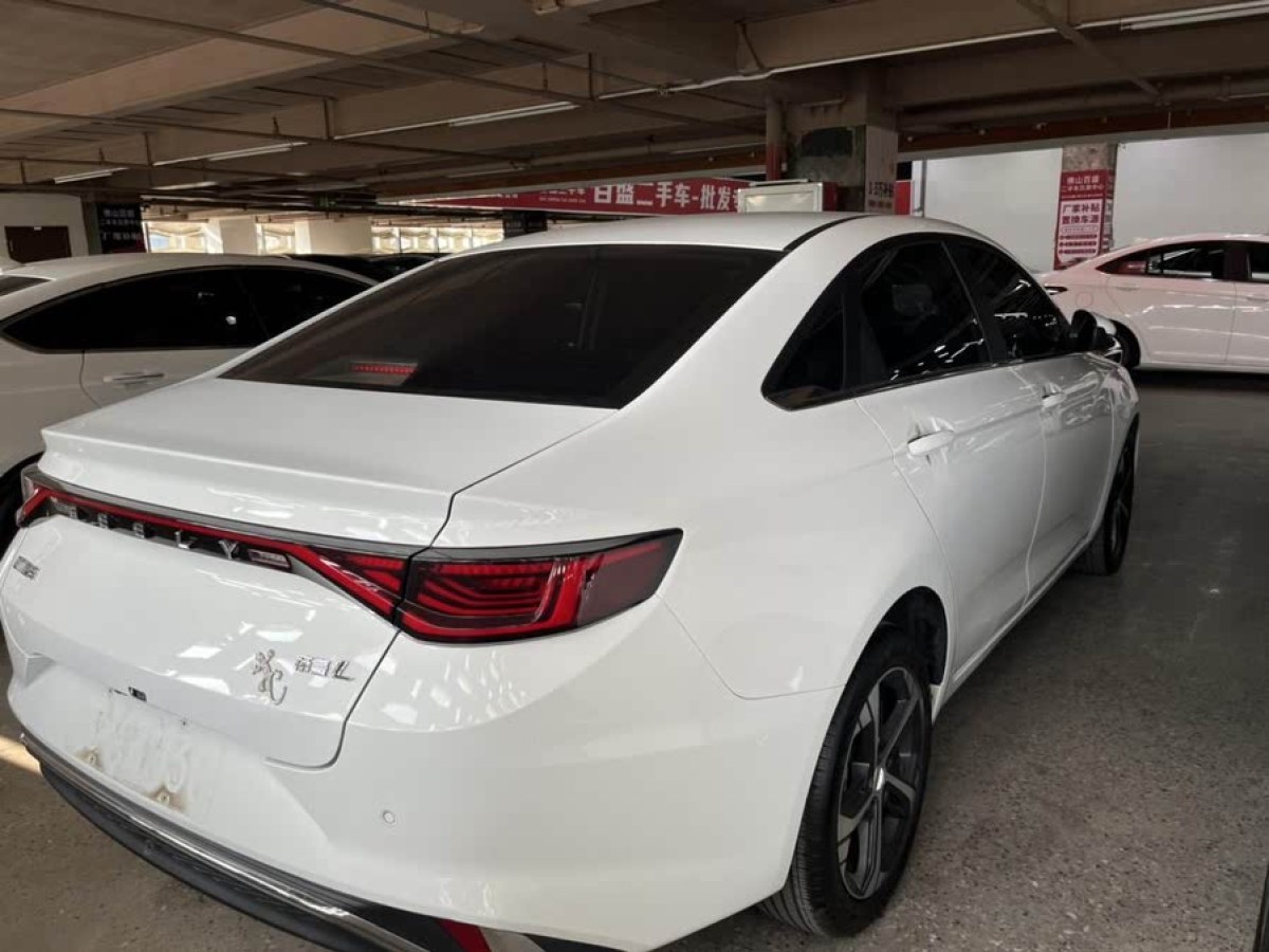 吉利 帝豪L  2022款 1.4T CVT尊貴型圖片