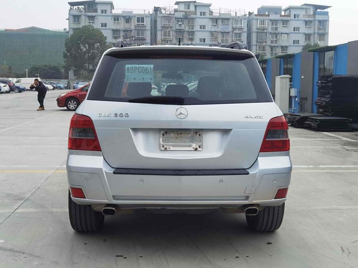 奔馳 奔馳GLK級  2011款 GLK 300 4MATIC 時尚型圖片