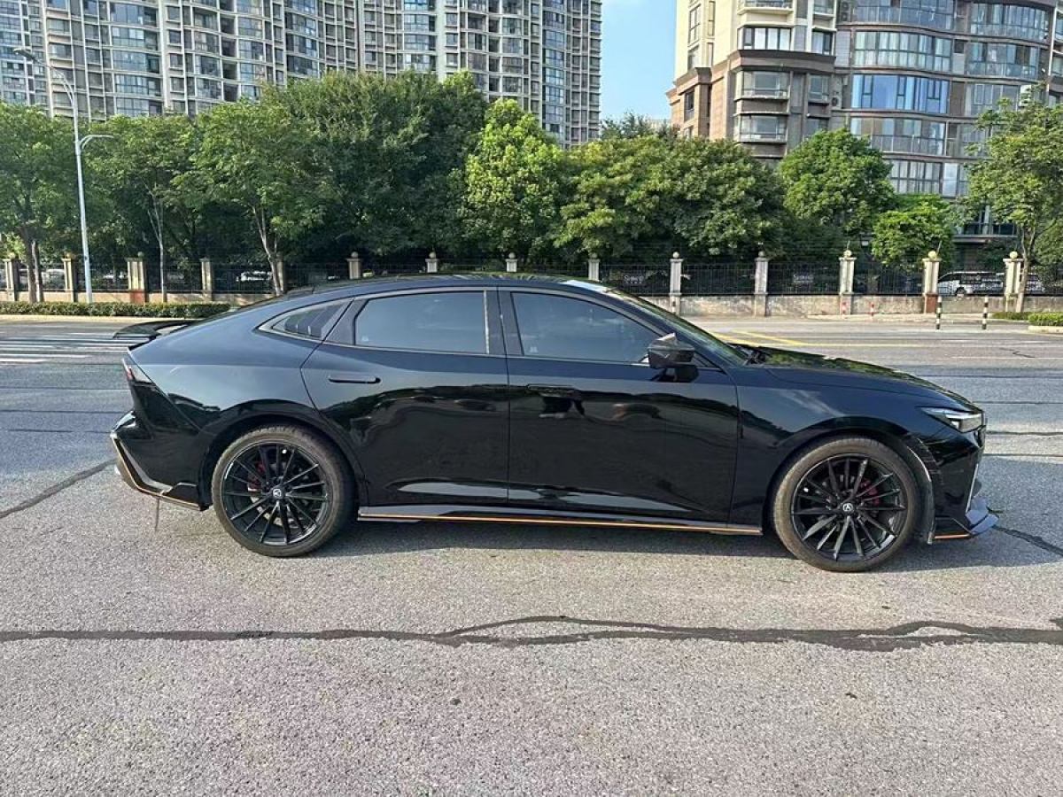 長(zhǎng)安 長(zhǎng)安UNI-V  2022款 1.5T 卓越型圖片