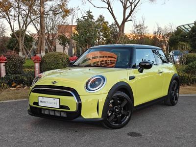 2024年1月 MINI MINI 改款 1.5T COOPER 藝術(shù)家圖片