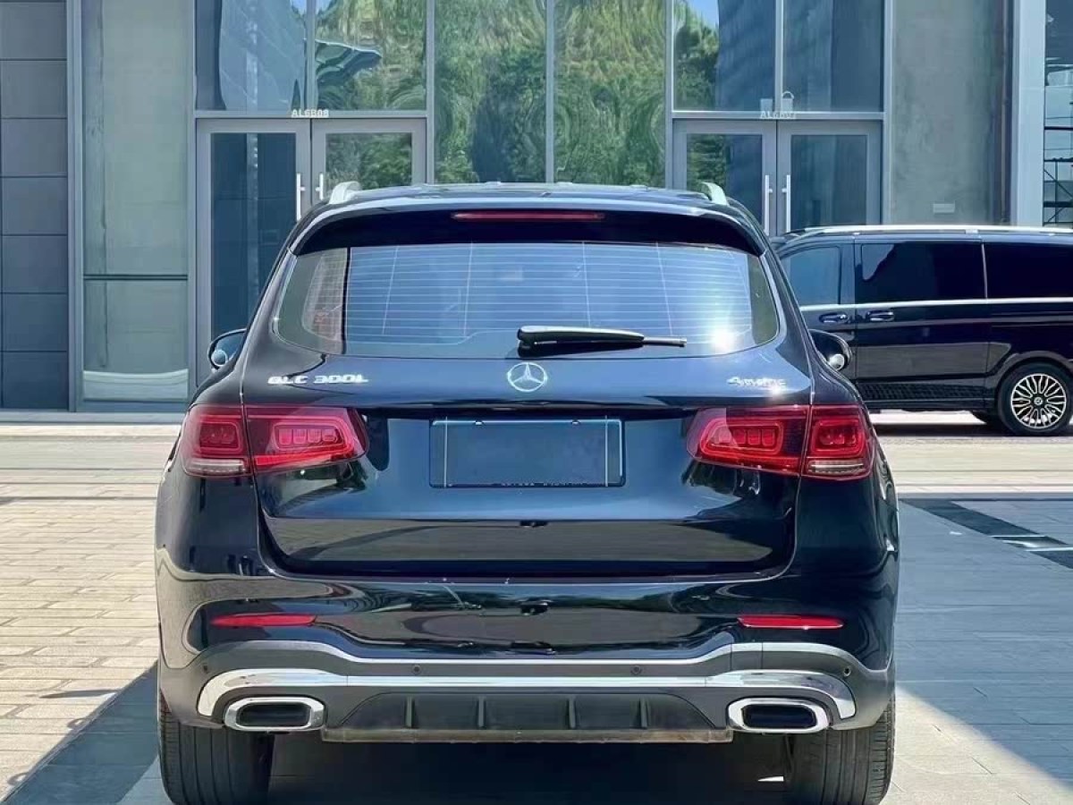 奔馳 奔馳GLC  2025款 改款 GLC 260 L 4MATIC 豪華型圖片