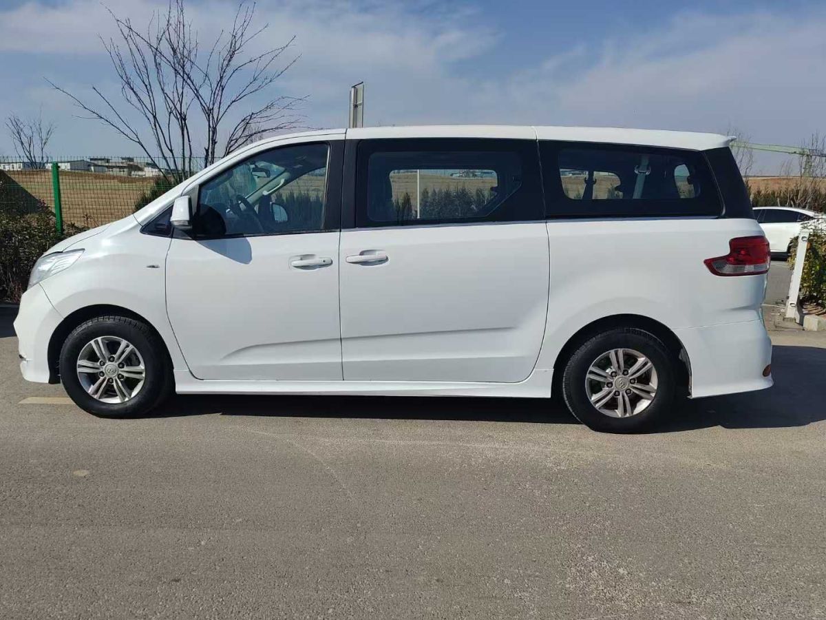 上汽大通 G10  2019款  PLUS 2.0T 自動(dòng)精英版 國V圖片