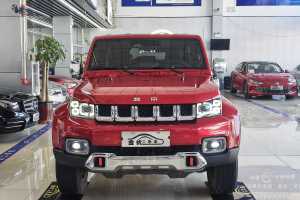 BJ40 北京 2.0T 自動(dòng)四驅(qū)城市獵人版至尊型