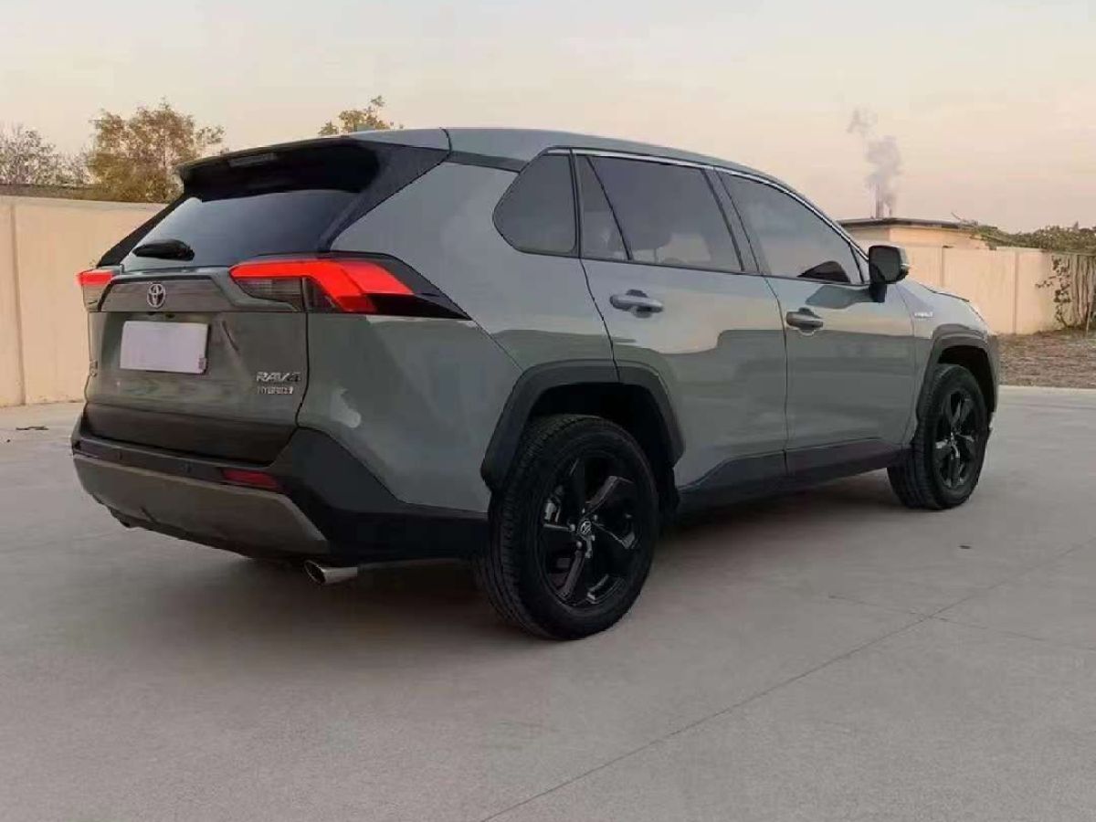 豐田 rav4榮放 2020款 2.0l cvt兩驅風尚plus版圖片