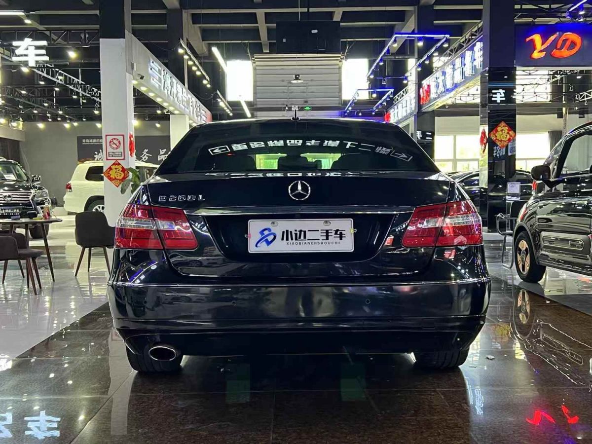 奔馳 奔馳E級(jí)  2013款 E 260 L CGI優(yōu)雅型圖片