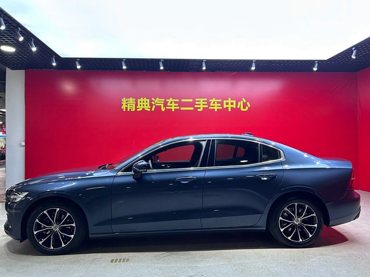 沃爾沃 S60L  2021款 T4 智逸豪華版圖片