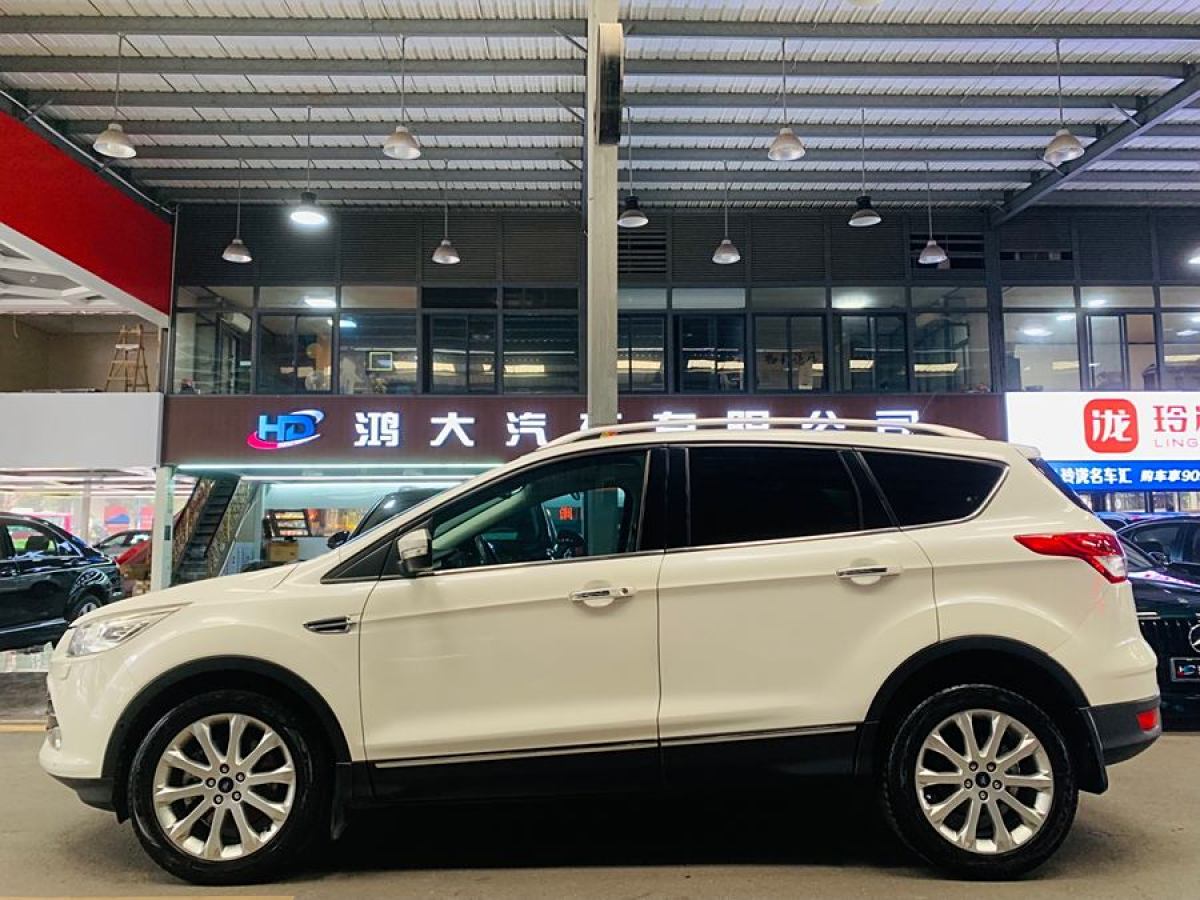 福特 翼虎  2013款 2.0L GTDi 四驅(qū)尊貴型圖片