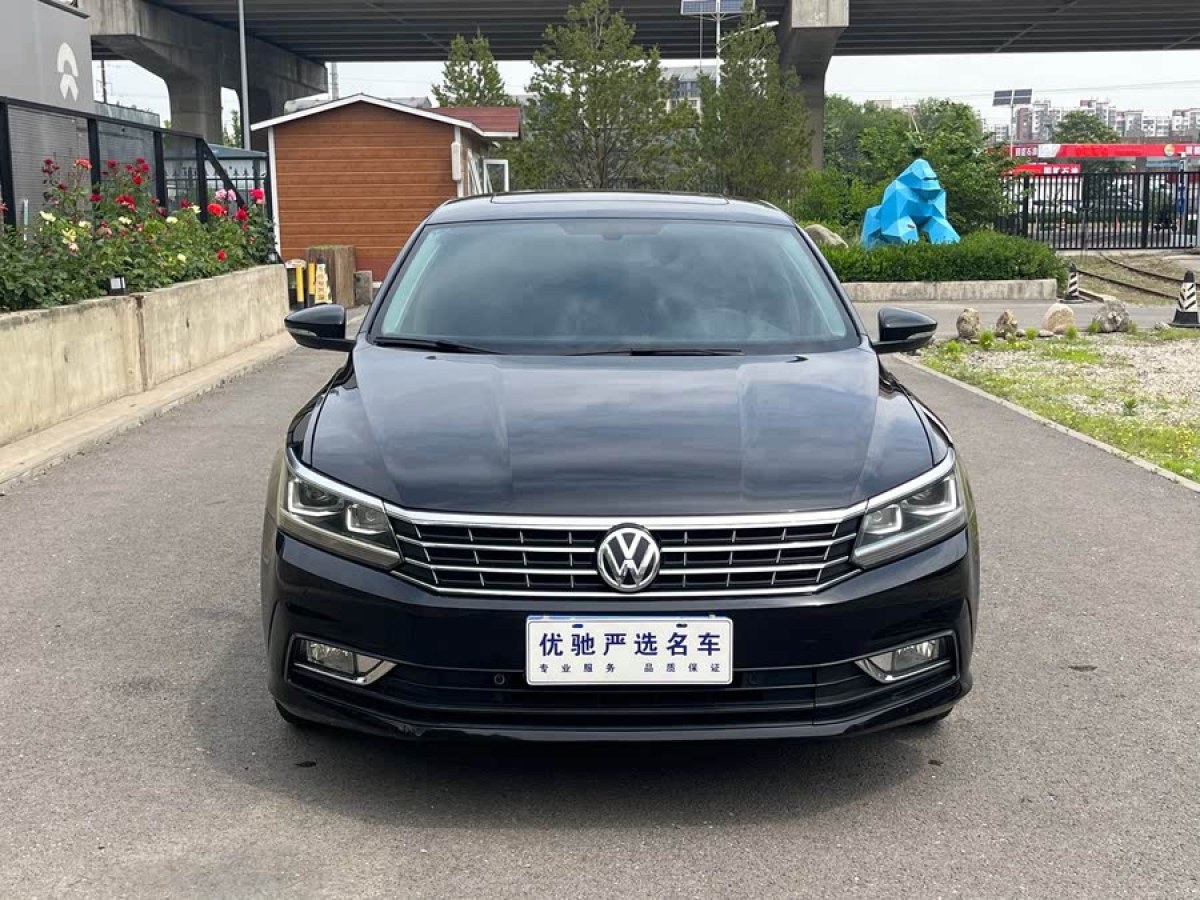 大眾 帕薩特  2017款 330TSI DSG尊榮版圖片