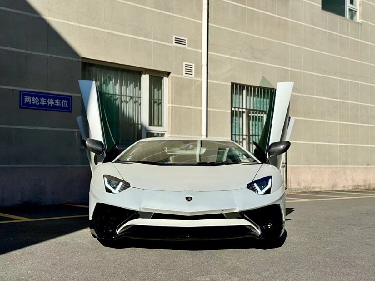 蘭博基尼 Aventador  2011款 LP 700-4圖片