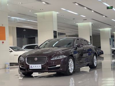 2017年8月 捷豹 XJ XJL 2.0T 兩驅(qū)典雅商務(wù)版圖片