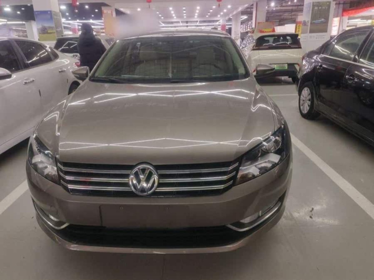 大眾 帕薩特  2013款 1.8TSI DSG尊榮版圖片