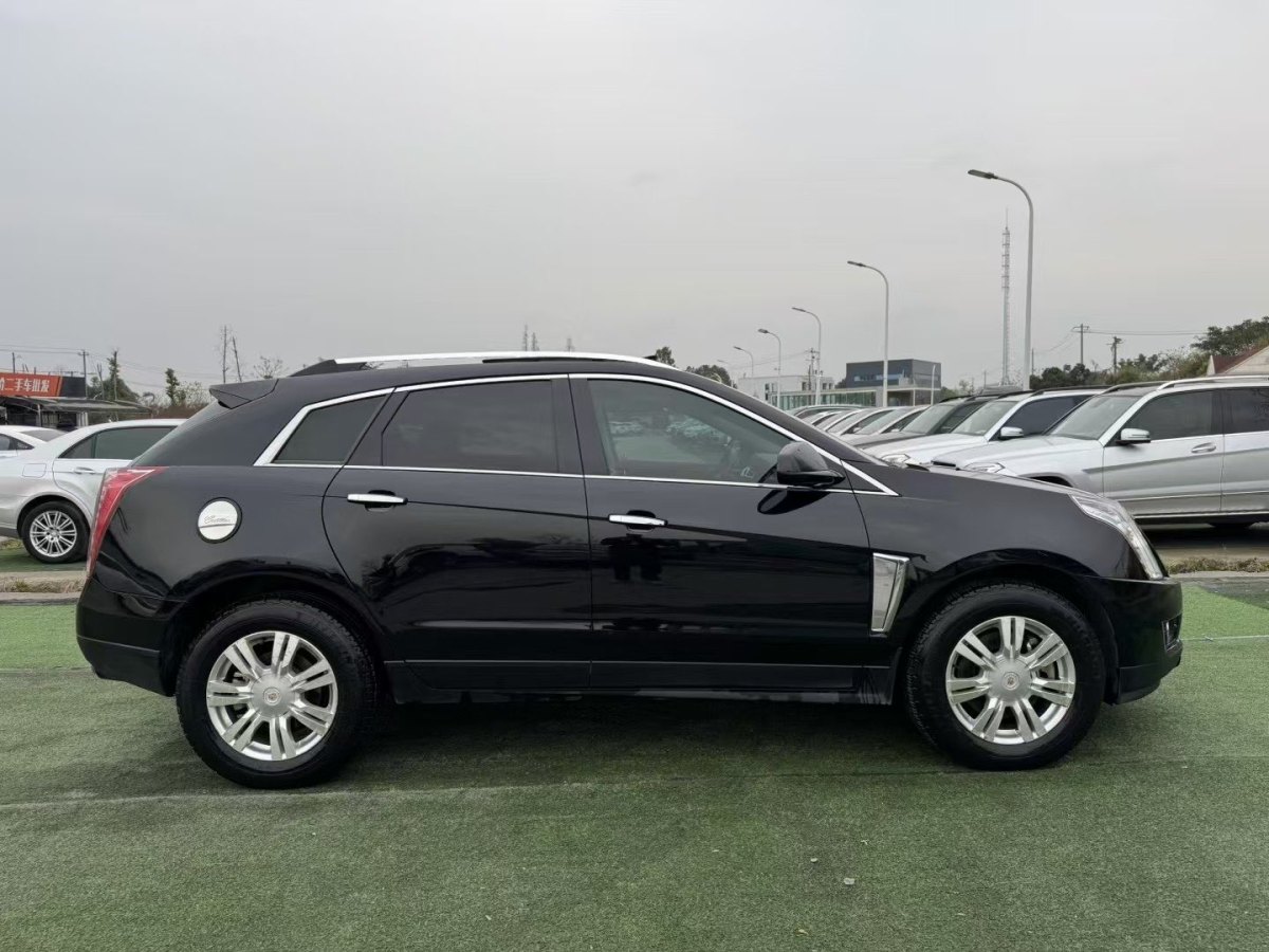 凱迪拉克 SRX  2013款 3.0L 豪華型圖片