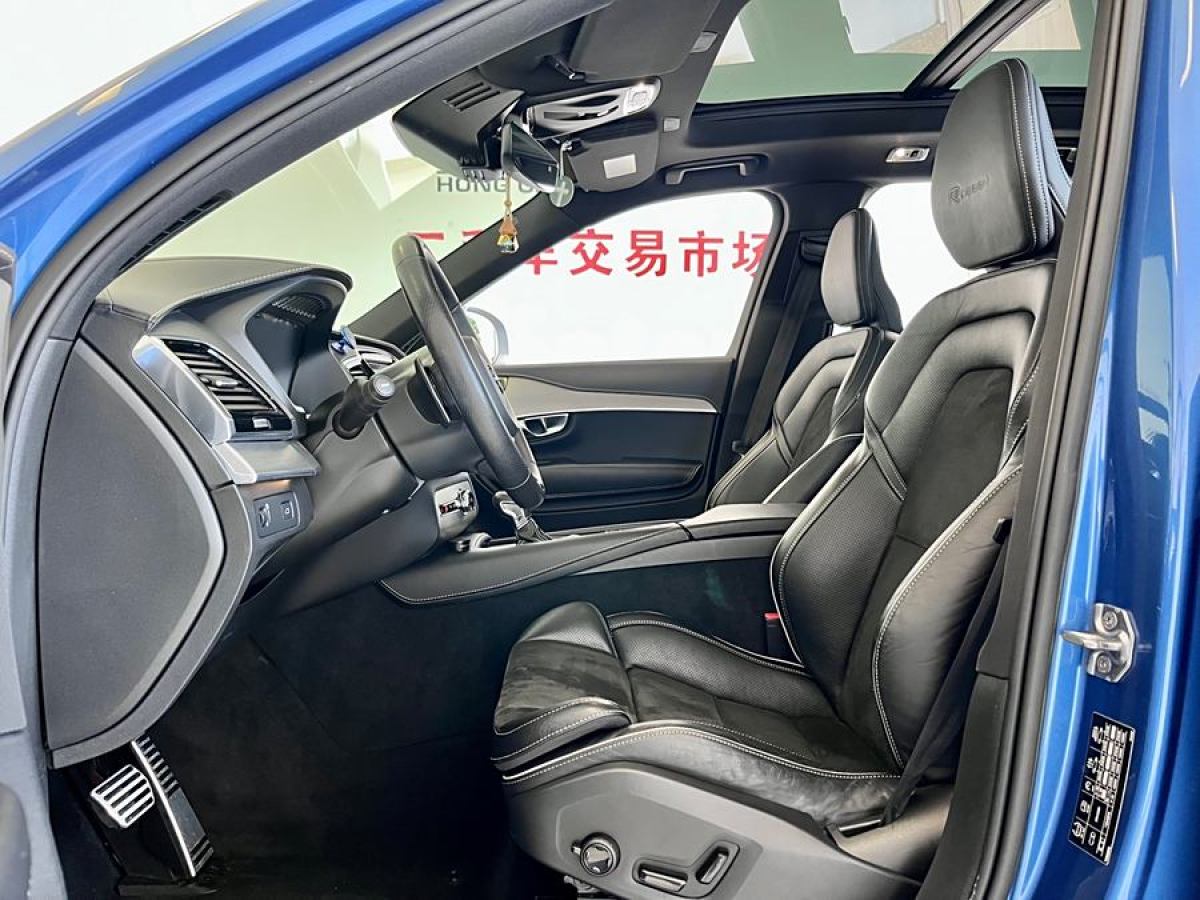 沃爾沃 XC90  2019款  T6 運(yùn)動(dòng)版 7座 國(guó)VI圖片