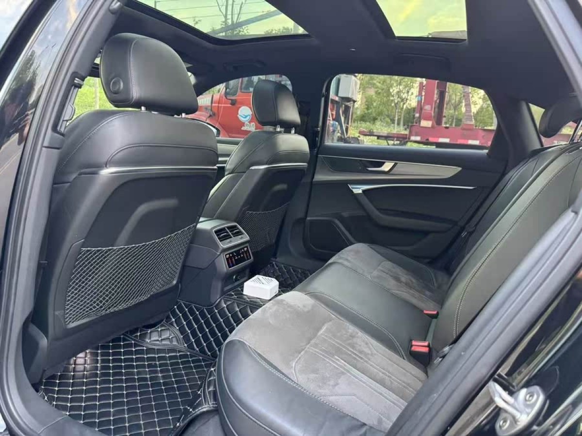 奧迪 奧迪A6L  2020款 45 TFSI 臻選動(dòng)感型圖片