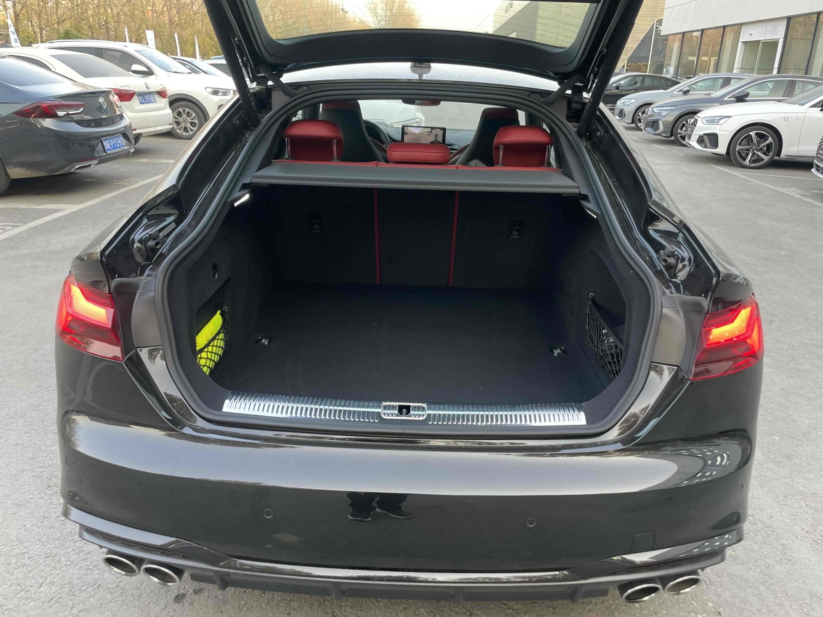 奧迪 奧迪S5  2023款 S5 3.0T Sportback圖片