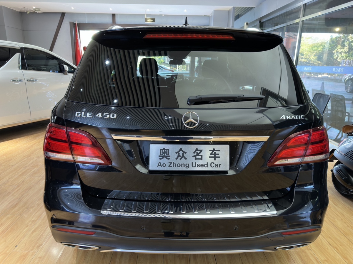 2016年12月奔馳 奔馳GLE  2017款 GLE 450 AMG 4MATIC