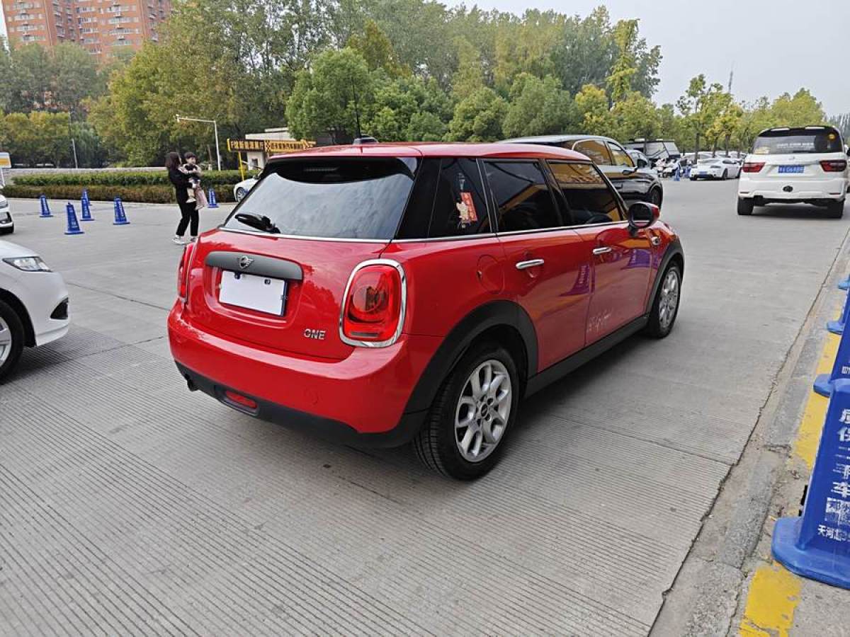 MINI MINI  2020款 1.5T ONE 五門(mén)版圖片