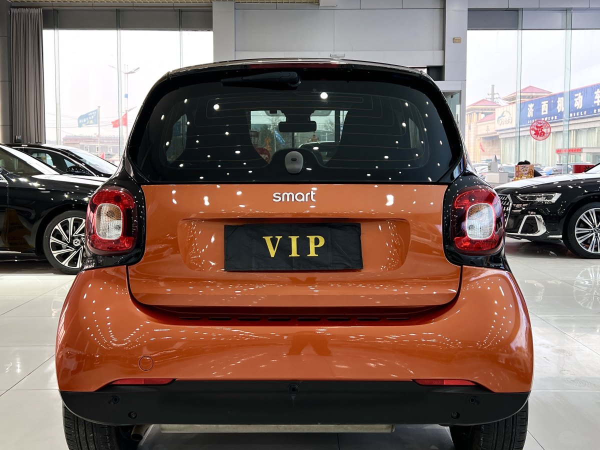 smart fortwo  2015款 1.0L 52千瓦硬頂激情版圖片