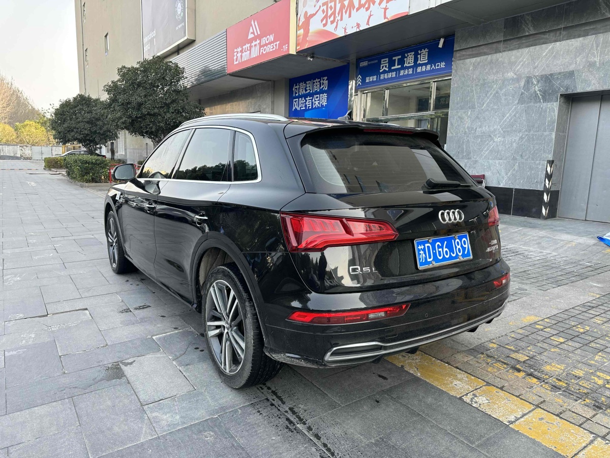 奧迪 奧迪Q5L  2018款  40 TFSI 榮享時尚型 國VI圖片