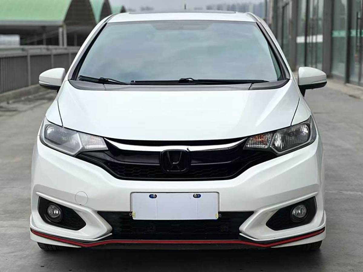 2019年8月本田 飛度  2018款 1.5L CVT舒適天窗版