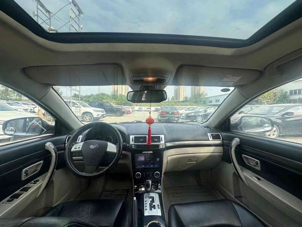 奔騰 B70  2014款 2.0L 自動豪華型圖片