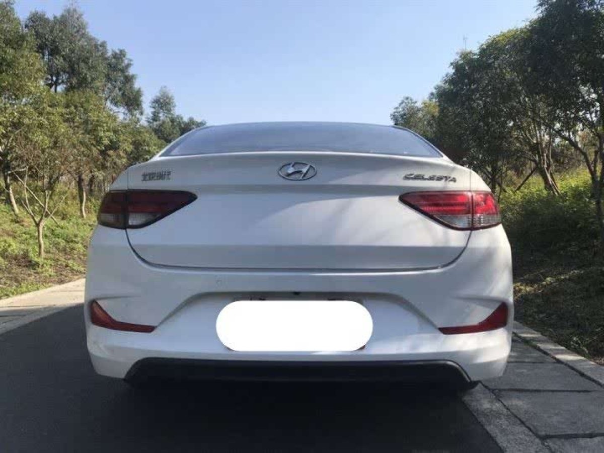 現(xiàn)代 悅動  2017款 1.6L 自動悅值版GLS圖片
