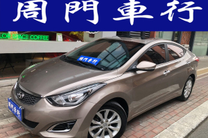 朗動(dòng) 現(xiàn)代 1.6L 手動(dòng)尊貴型