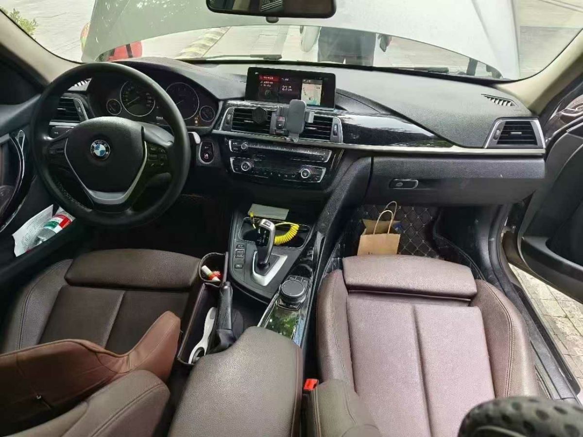 寶馬 寶馬3系  2019款 320Li xDrive 2.0T 時尚型圖片