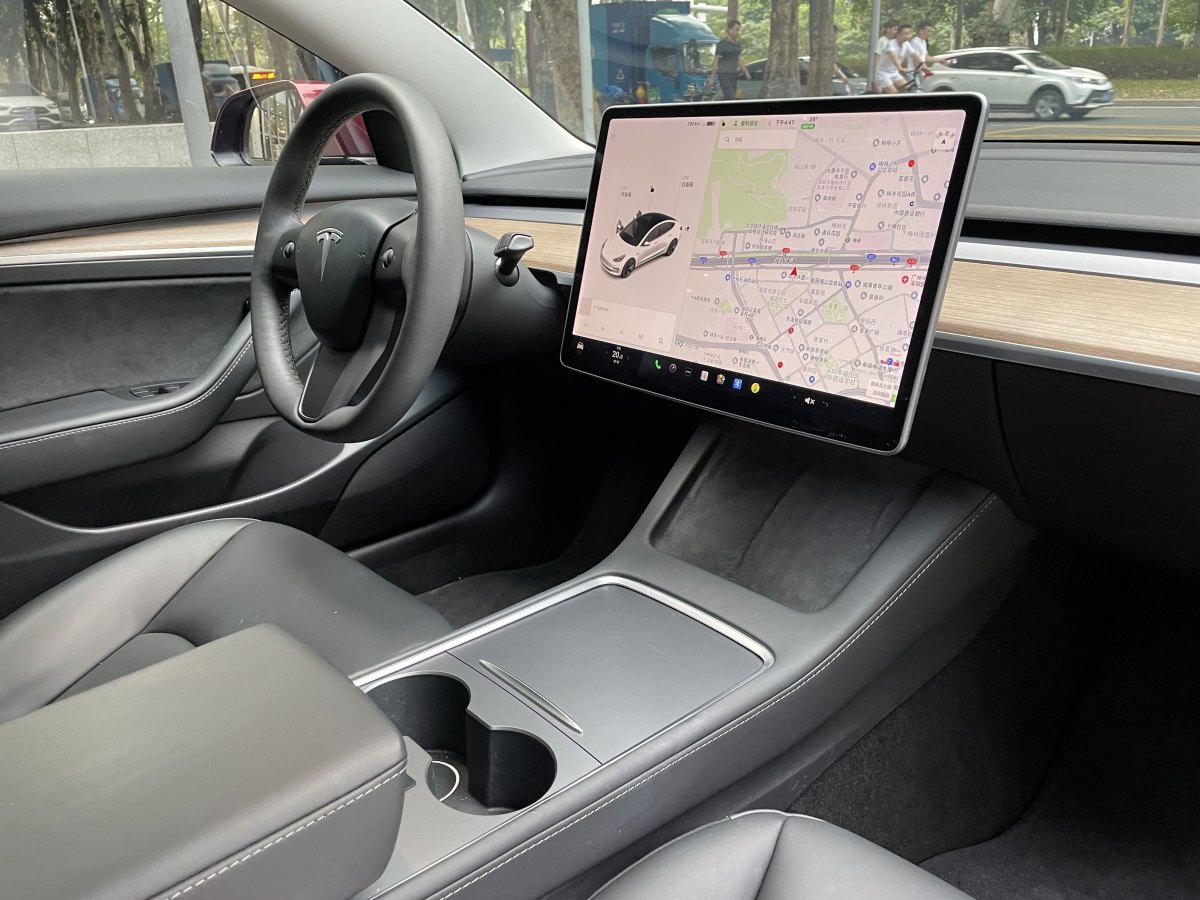 特斯拉 Model 3  2019款 標準續(xù)航后驅升級版圖片