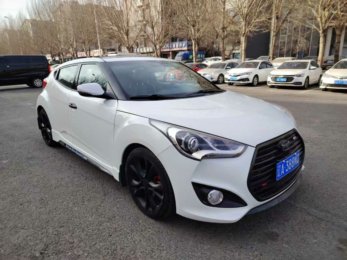 現(xiàn)代 Veloster飛思  2015款 1.6T 手動舒適版圖片