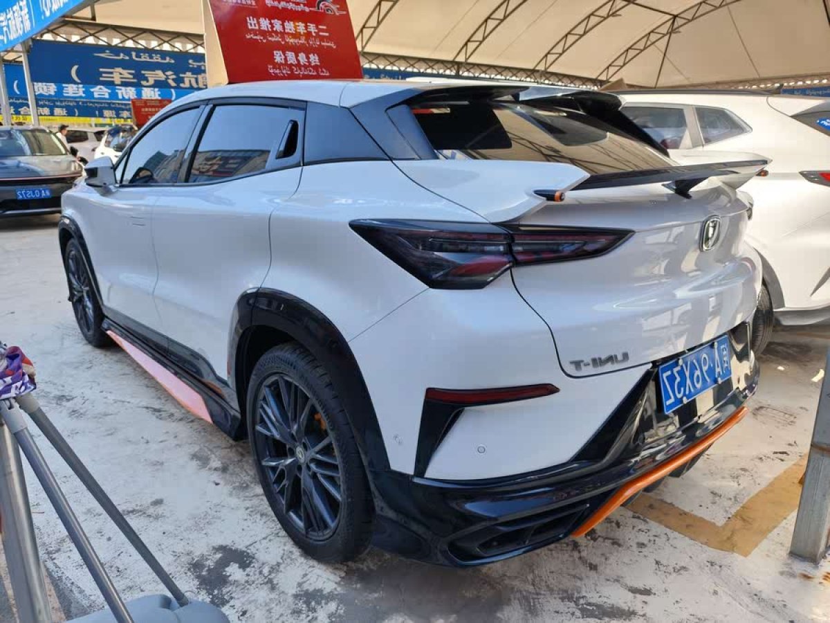長安 UNI-T  2023款 第二代 1.5T 尊享型圖片