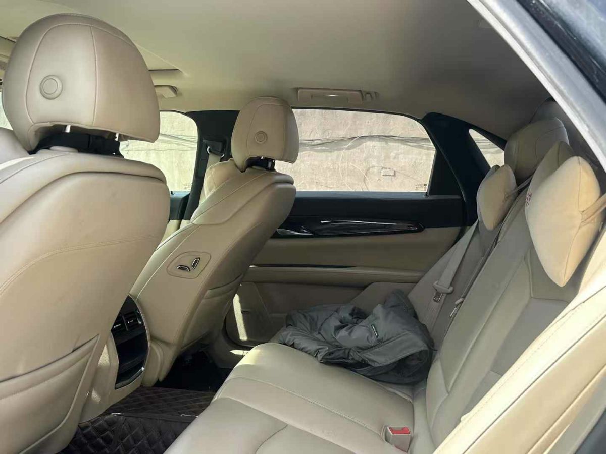 凱迪拉克 CT6  2017款 28T 豪華型圖片