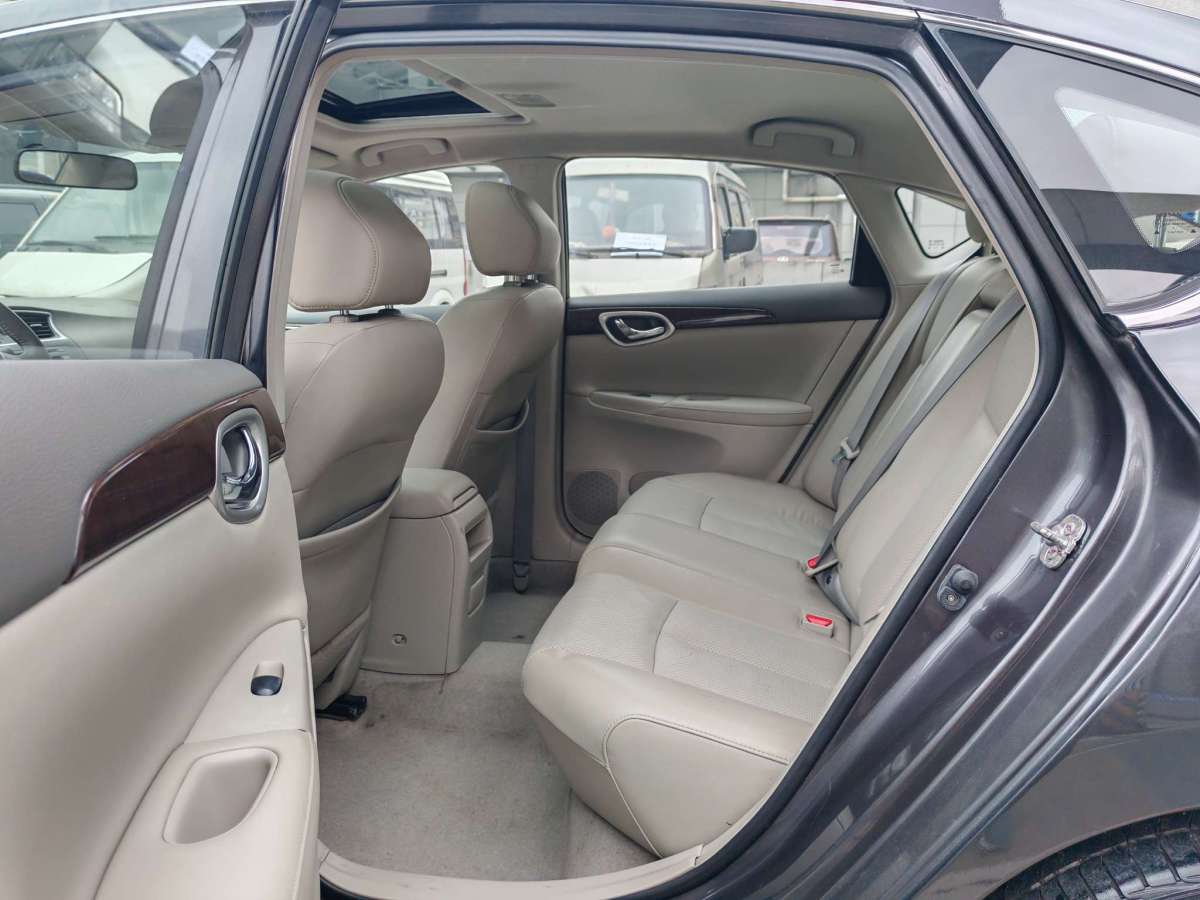 日產(chǎn) 軒逸  2012款 1.6XL CVT豪華版圖片